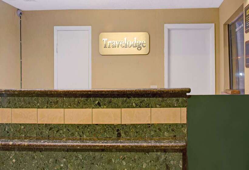 ホテル Travelodge By Wyndham Fort Lauderdale