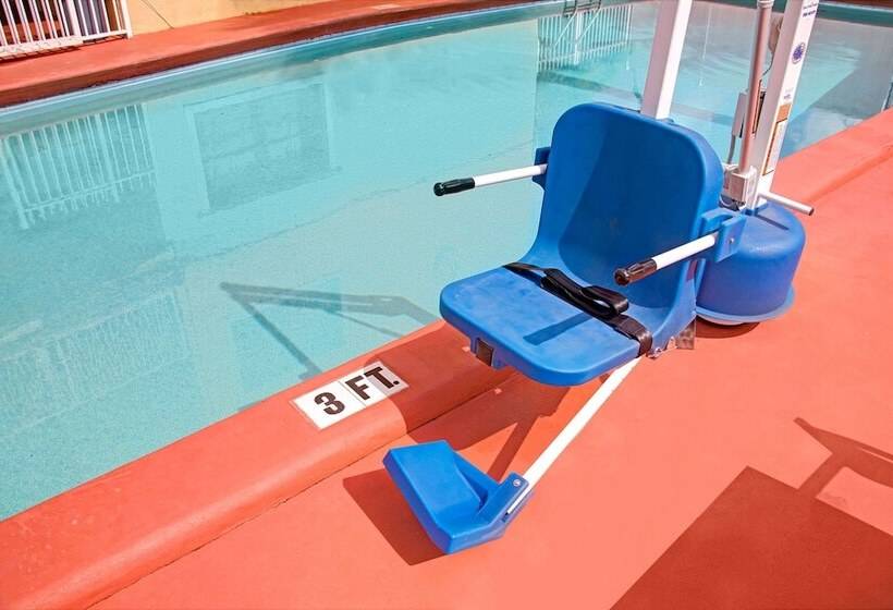 ホテル Travelodge By Wyndham Fort Lauderdale