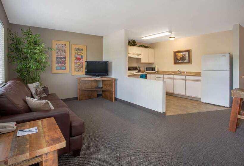 فندق Travelodge By Wyndham Gardiner Yellowstone Park North Entr