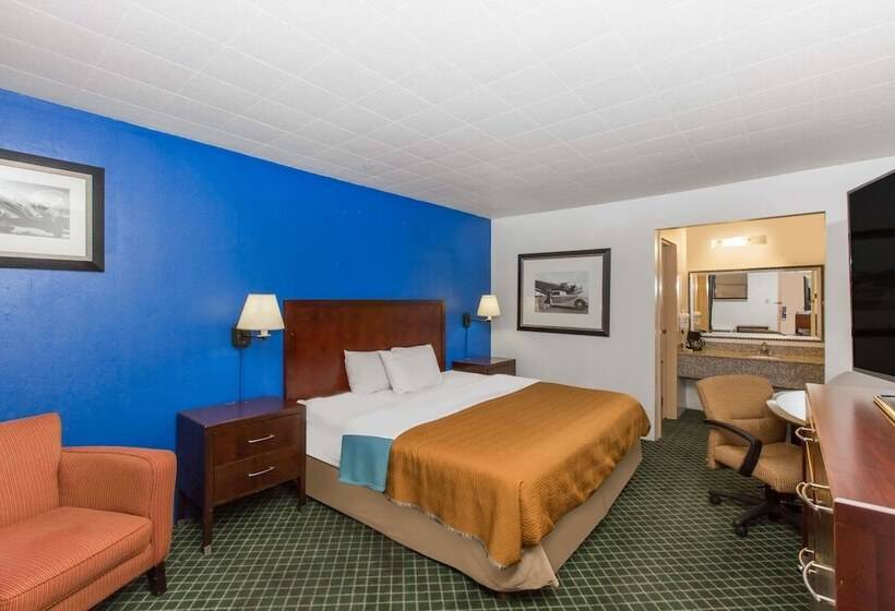 فندق Travelodge By Wyndham Great Bend