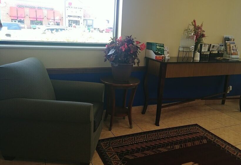 فندق Travelodge By Wyndham Great Bend