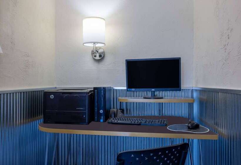 فندق Travelodge By Wyndham Livingston