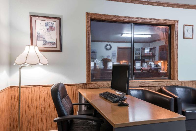 فندق Travelodge By Wyndham Livingston