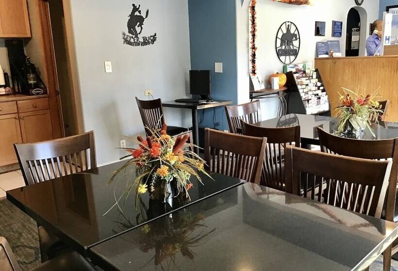 ホテル Travelodge By Wyndham Pendleton Or