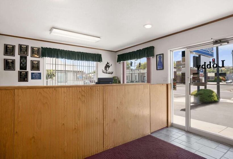 ホテル Travelodge By Wyndham Pendleton Or