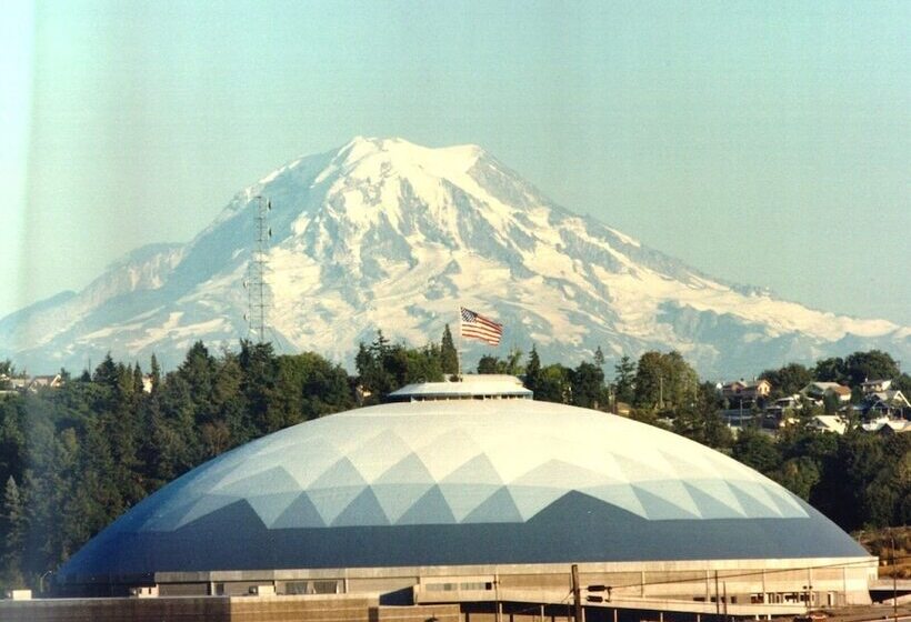 ホテル Travelodge By Wyndham Port Of Tacoma Wa