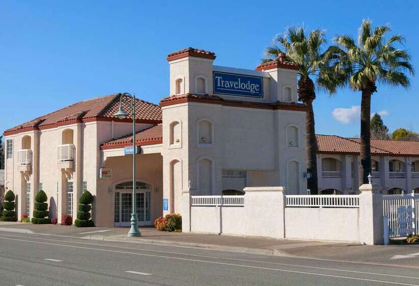 فندق Travelodge By Wyndham Redding Ca