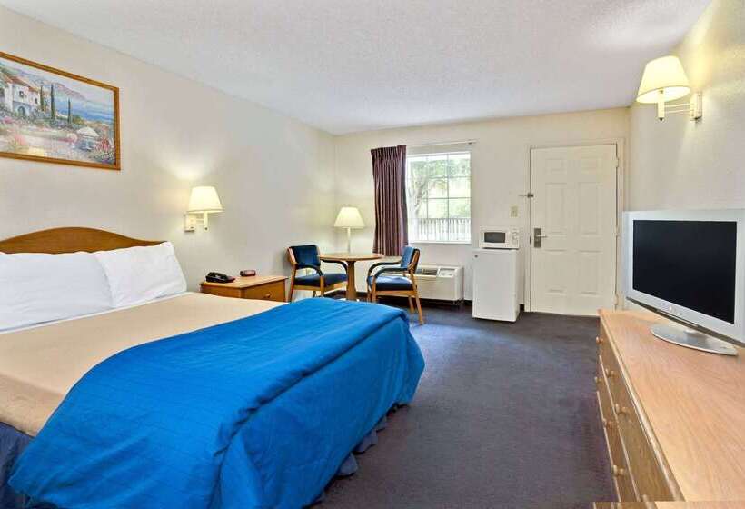 فندق Travelodge Suites By Wyndham Macclenny I 10