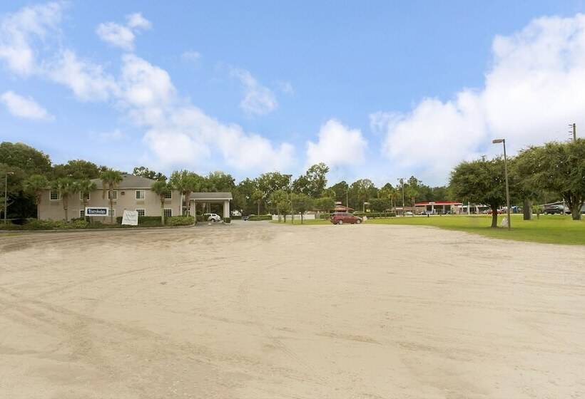 فندق Travelodge Suites By Wyndham Macclenny I 10