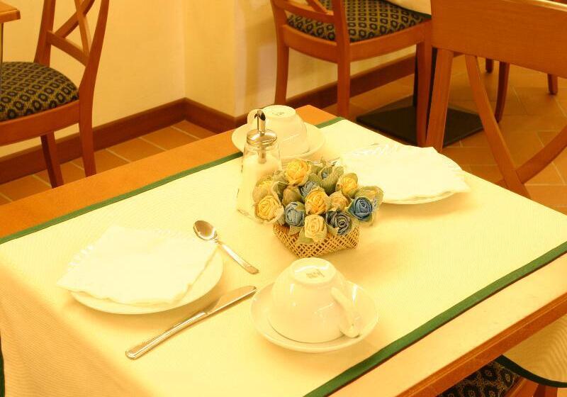 فندق Villa Dei Bosconi