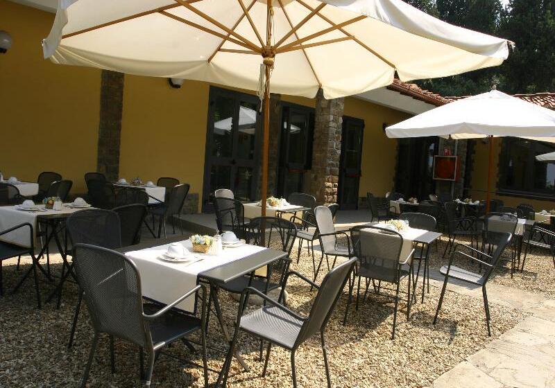 فندق Villa Dei Bosconi