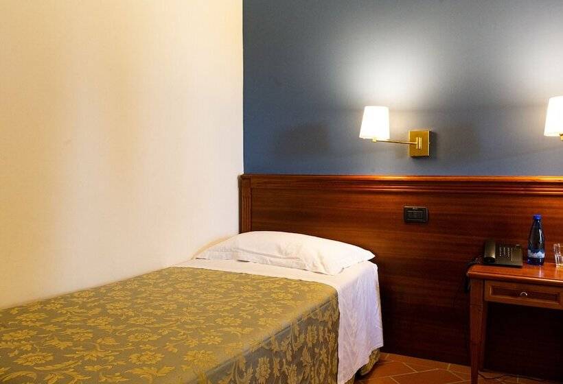 فندق Villa Dei Bosconi