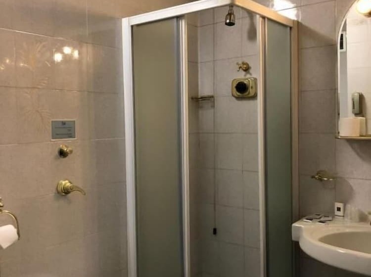 Jr Hotels Bocconi Milano