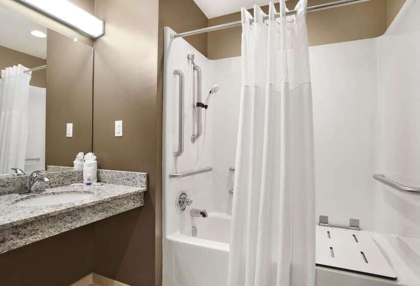 Microtel Inn & Suites By Wyndham Cambridge