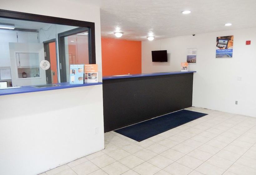 فندق على الطريق Super Stay Plus