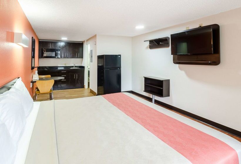 Motel 6 Troutville, Va