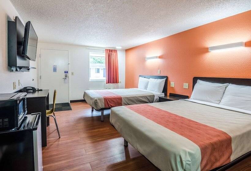 Motel 6 Troutville, Va