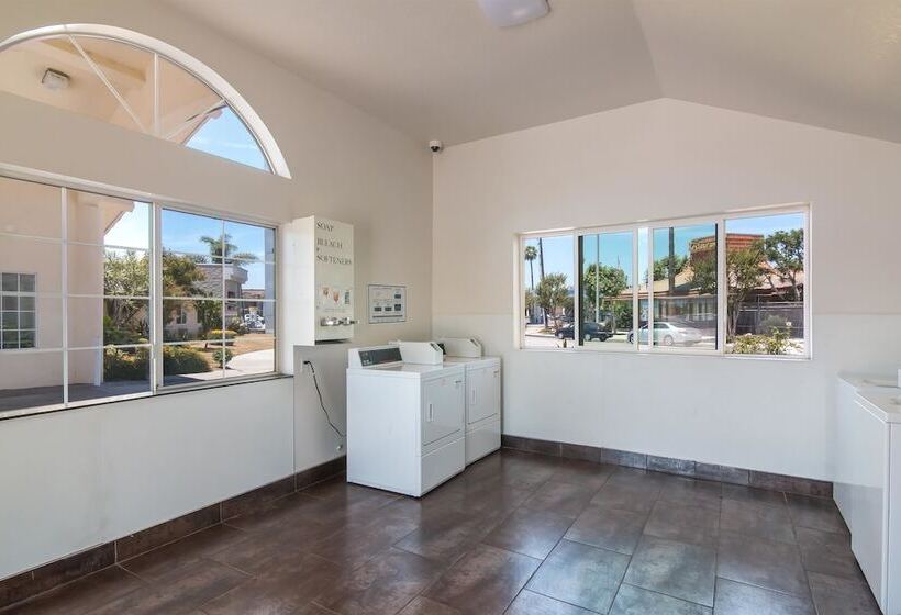 Motel 6south El Monte, Ca  Los Angeles