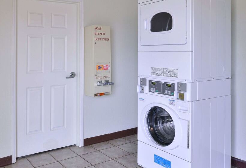 فندق على الطريق Americas Best Value Inn Smackover