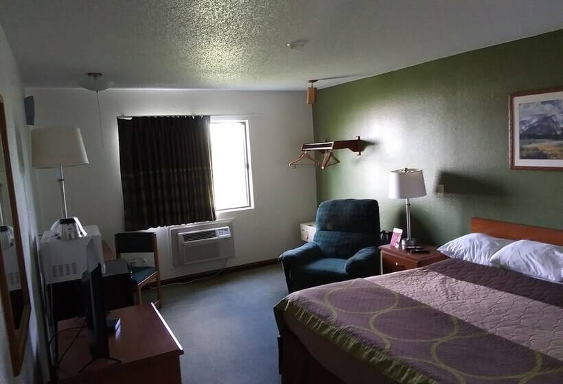 فندق على الطريق Amerihost Inn & Suites