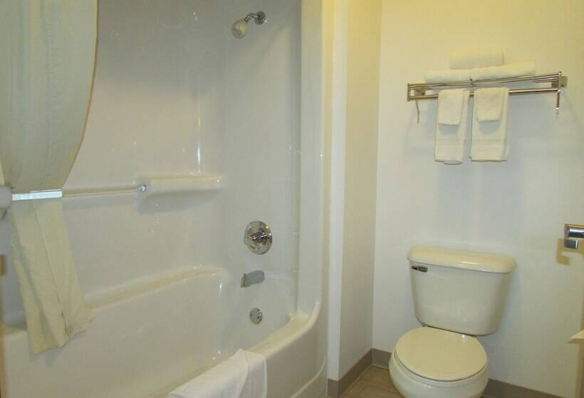 فندق على الطريق Amerivu Inn And Suites   Stanley