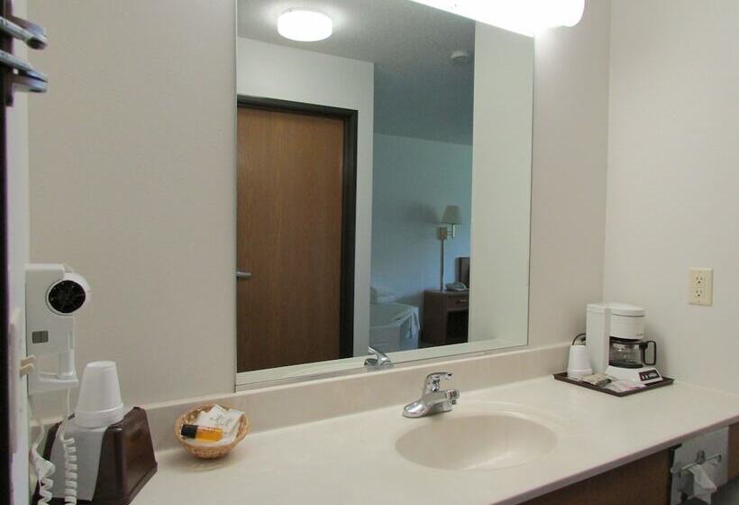 فندق على الطريق Amerivu Inn And Suites   Stanley