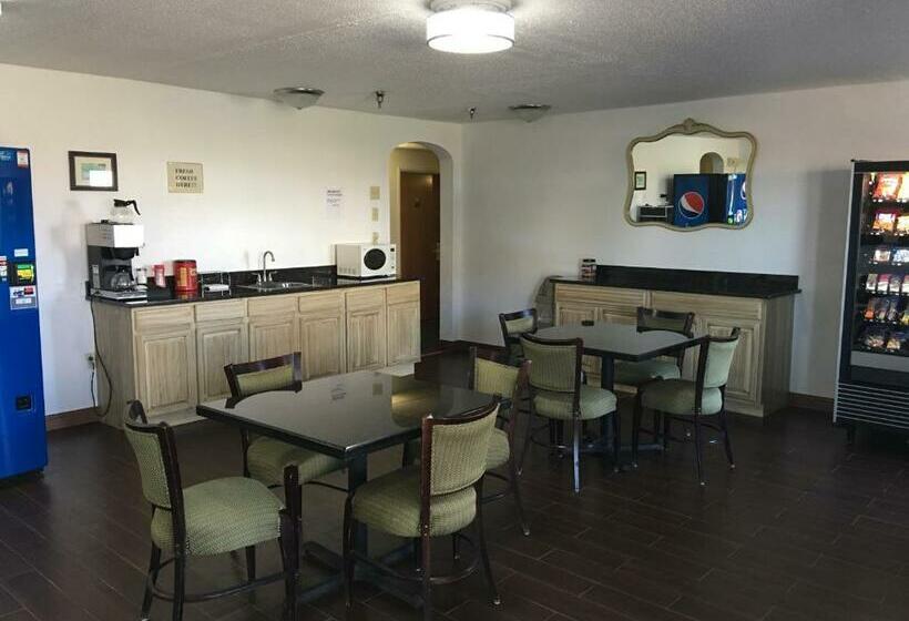 فندق على الطريق Arlington Inn And Suites