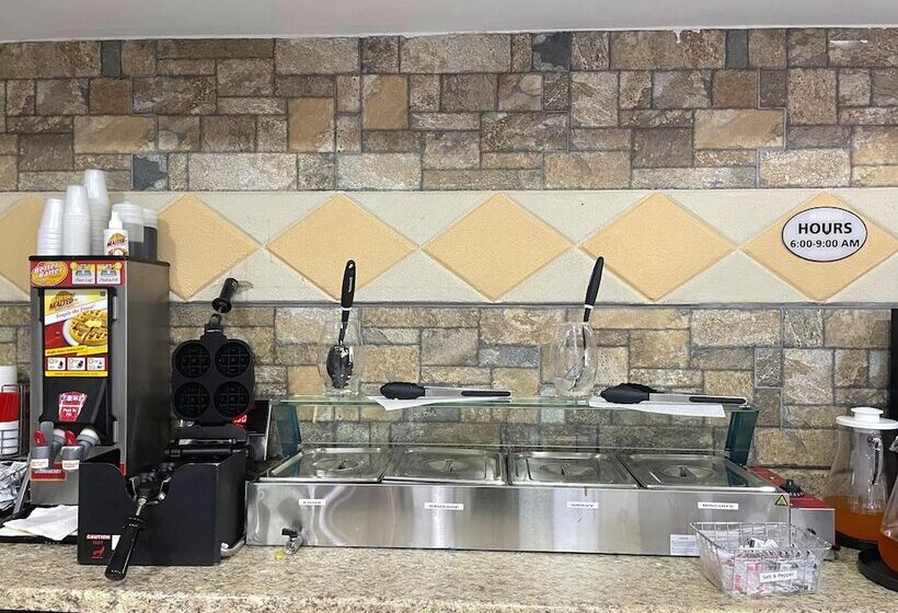 モーテル Baymont By Wyndham Anderson