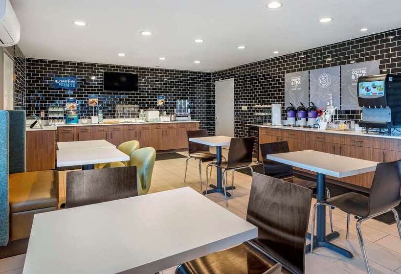 Motel Clarion Pointe Indianapolis Airport