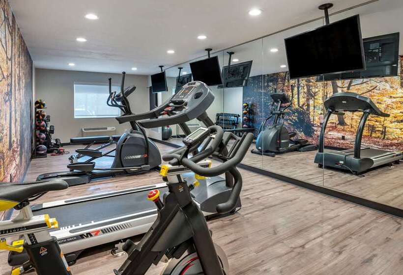 Motel Clarion Pointe Indianapolis Airport