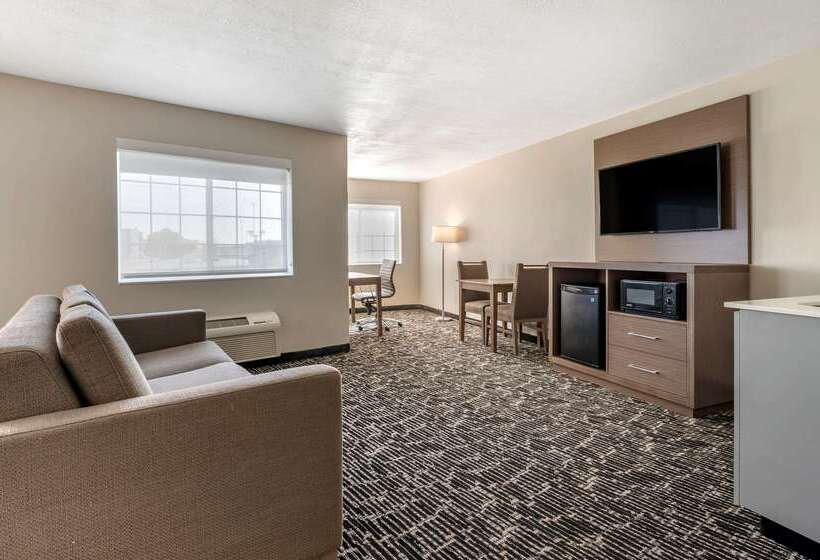 Motel Clarion Pointe Indianapolis Airport