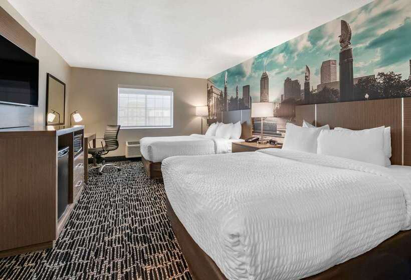 فندق على الطريق Clarion Pointe Indianapolis Airport