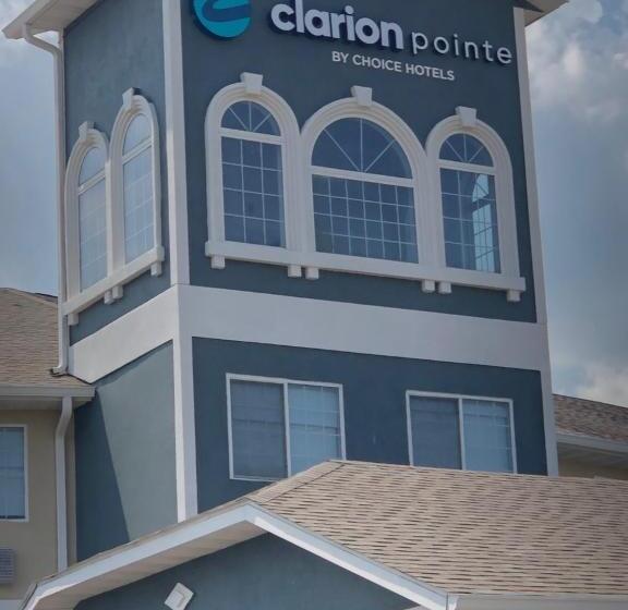 Motel Clarion Pointe Indianapolis Airport