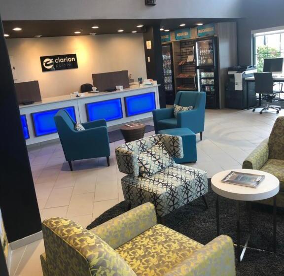 فندق على الطريق Clarion Pointe Indianapolis Airport