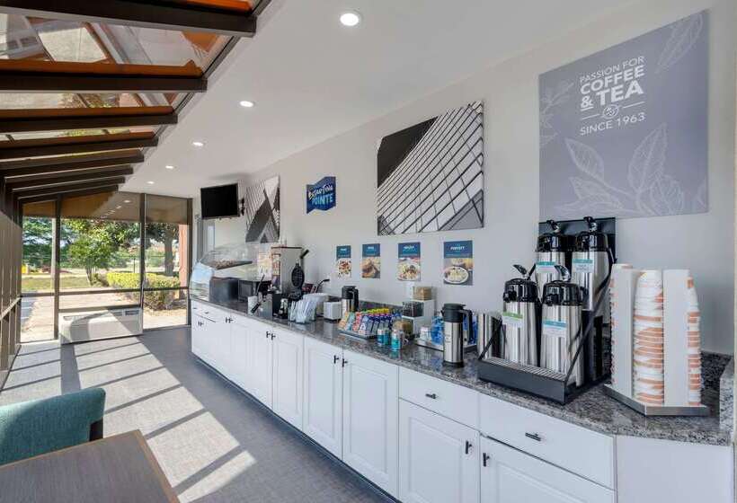 Motel Clarion Pointe Mcdonough