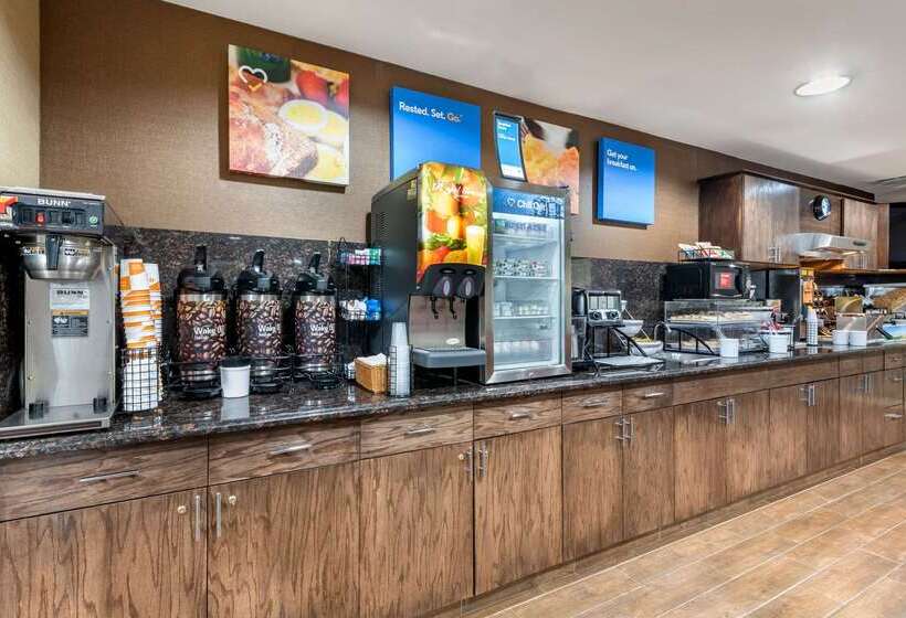 فندق على الطريق Comfort Inn