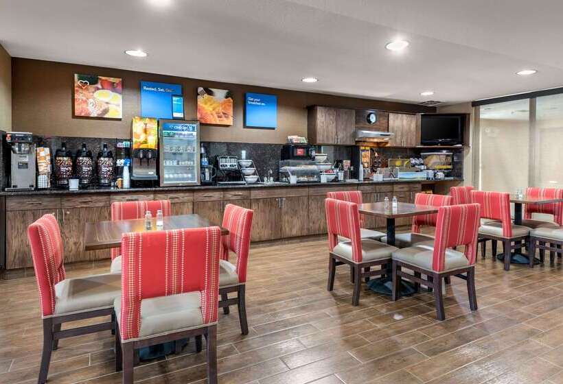 فندق على الطريق Comfort Inn