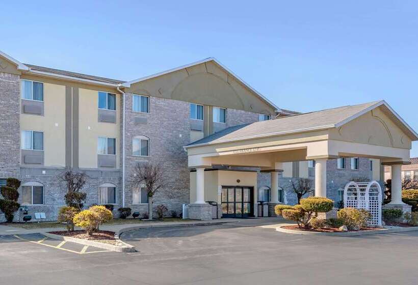 فندق على الطريق Comfort Inn