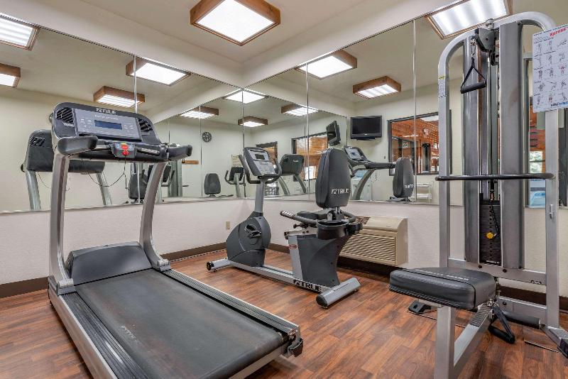 فندق على الطريق Comfort Inn