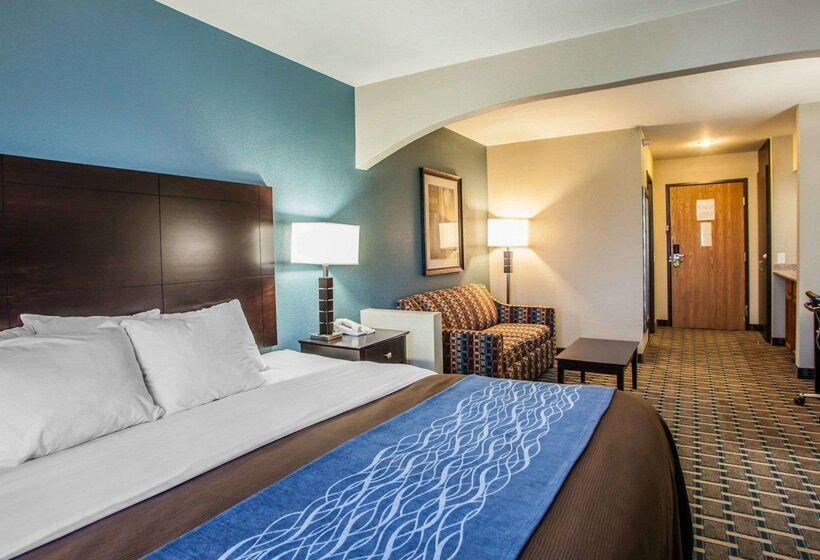 מוטל Comfort Inn Lees Summit   Hwy 50 & Hwy 291