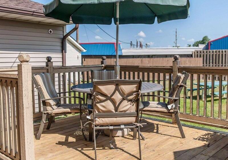 فندق على الطريق Comfort Inn