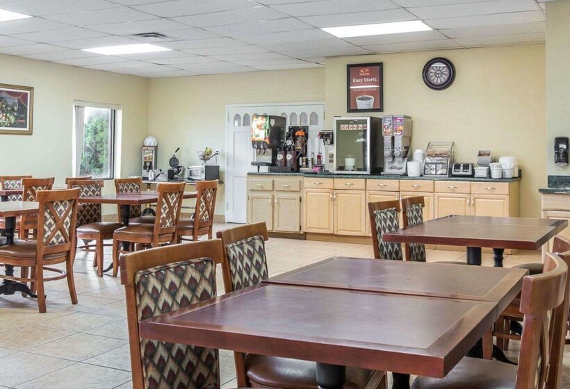 فندق على الطريق Econo Lodge