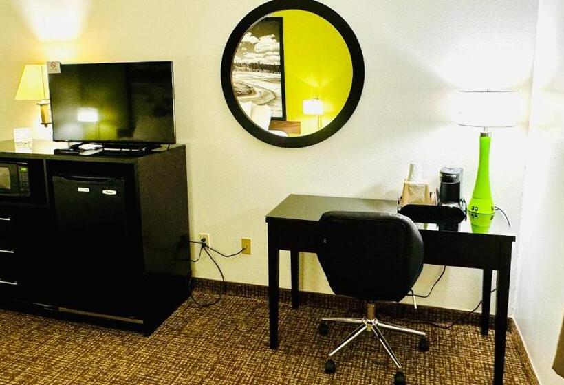 מוטל Forest City Inn