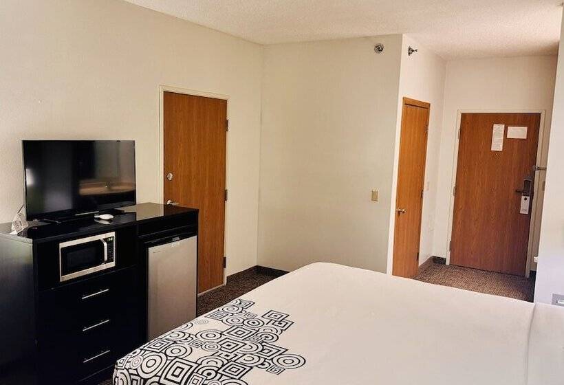 מוטל Forest City Inn