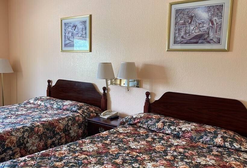 モーテル Highland Inn Peculiar
