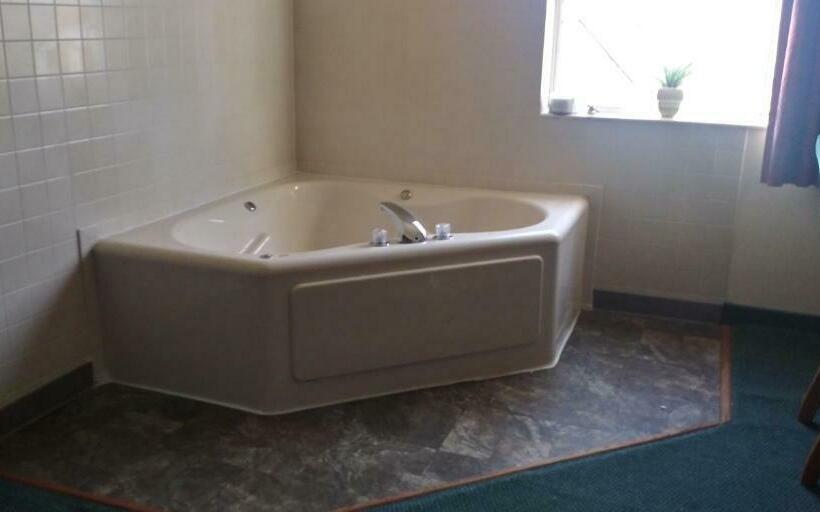 فندق على الطريق Hunters Lodge