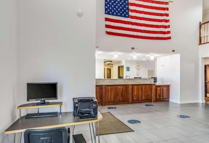 فندق على الطريق Quality Inn Calvert City  Paducah East