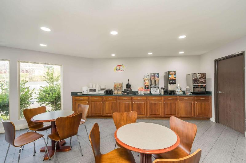 فندق على الطريق Quality Inn Calvert City  Paducah East