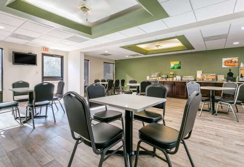 فندق على الطريق Quality Inn