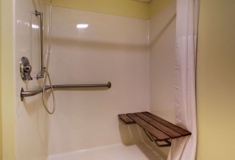 汽车旅馆 Quality Inn Indianola